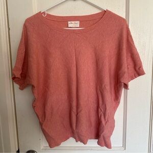 Allie Rose Pink/Coral Pointelle Short Sleeve Knit Top. Great condition. Size L